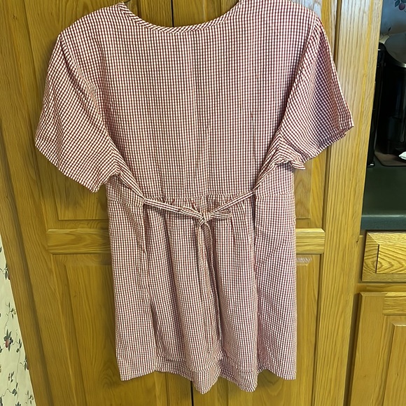 New Addition Maternity XL Red and White - Picture 2 of 3